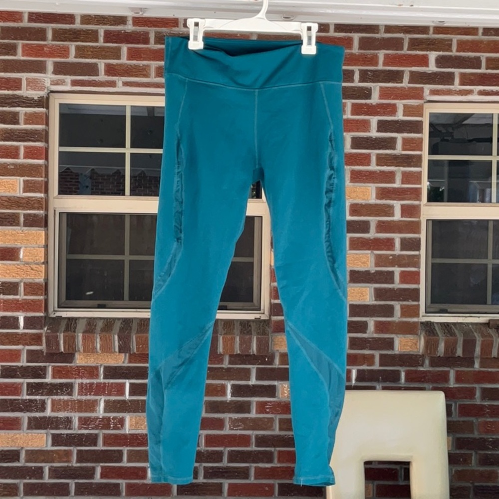 Dark teal fabletics leggings